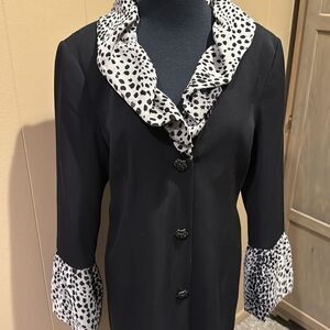 Pamela McCoy black silk ruffle animal print collar/cuffs. Rhinestone buttons. Sm